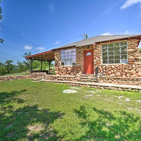 Enchanting Hilltop Cottage In Medicine Park! Экстерьер фото
